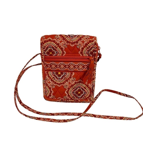 Vera Bradley MINI BOHO HIPSTER
Crossbody PAPRIKA Shoulder
Bag Purse Organizer - Picture 1 of 15